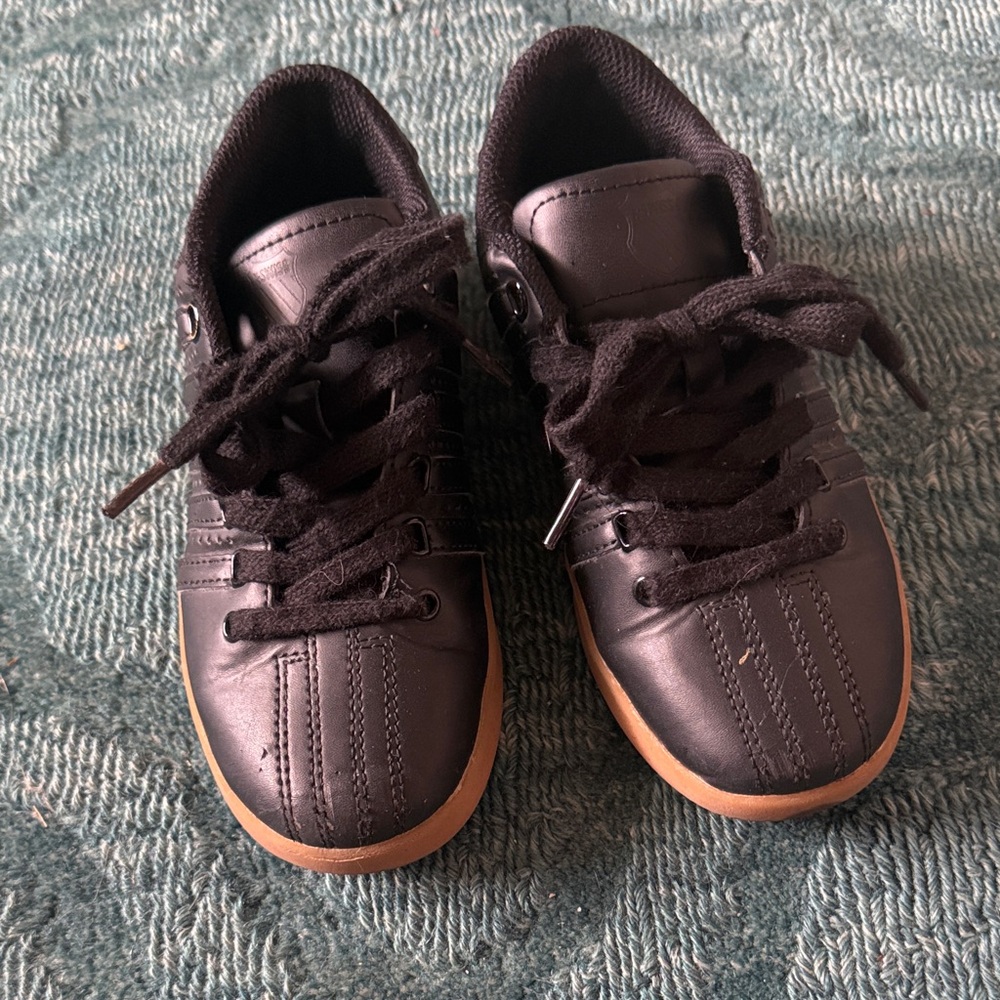 K-Swiss Black Sneakers with Brown Soles